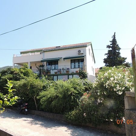 Apartments Suljic - Cash Only Property Стари Град Экстерьер фото